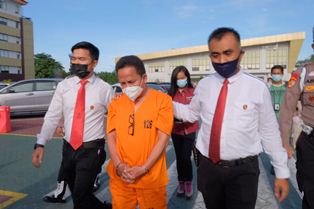 Diduga Korupsi Hibah Alat Kesehatan, Polda Riau Tahan Kadiskes Meranti